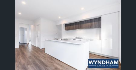 Comfortable Living with Park Views - Photo 2