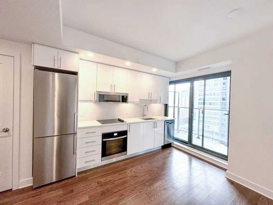 For Lease - 180 George Street Unit# 811, Lower Town - Sandy Hill, Ontario - Photo 1