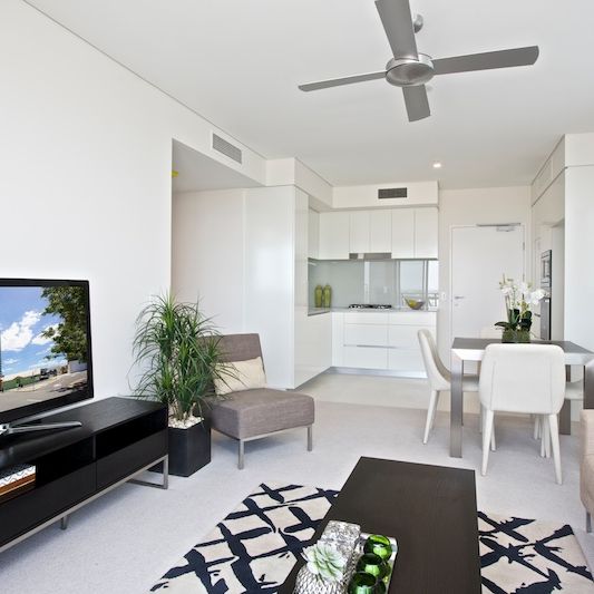1 BEDROOM + CARPARK - Photo 1