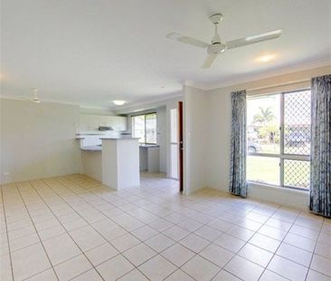 Charming 3 Bedroom Home in Sought-After Kirwan! - Photo 6