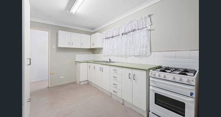 190 Ford Road, Burbank QLD 4156 - House For Rent - $1,100 | Domain - Photo 2
