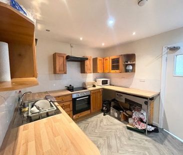 Fox Road, Nottingham, NG2 - Photo 4