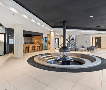 195 Rue Peel, Montréal (Le Sud-Ouest), QC H3C - Photo 1