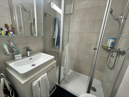 Gemütliche 1.0-Zi. Wohnung an urbaner Lage - Photo 5