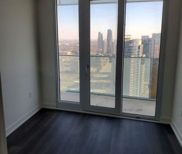 For Lease - 3900 Confederation Parkway Unit# 3301, Mississauga, Ont... - Photo 1