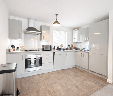 King Alfred Way, Great Denham, Bedford - Photo 5