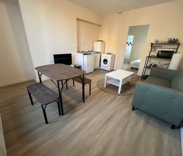 Location Appartement 2 pièces 30m² TROYES 10000 - Photo 1