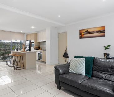 Bright and Airy Two-Bedroom Townhouse in Prime Location - Photo 1