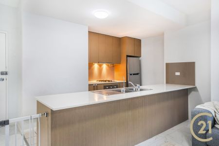 Immaculate 2 Bedroom - Photo 4