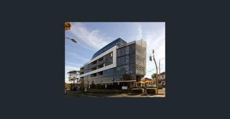 Super-sized Apartment in Prime Camberwell Location - Photo 2