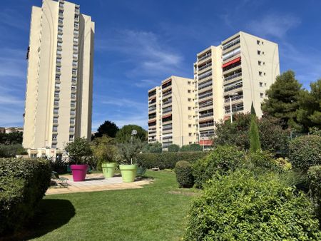 Appartement 5 pièces à louer Montpellier - 34000 / Réf: LA3360-IMMOBILIAFR - Photo 4