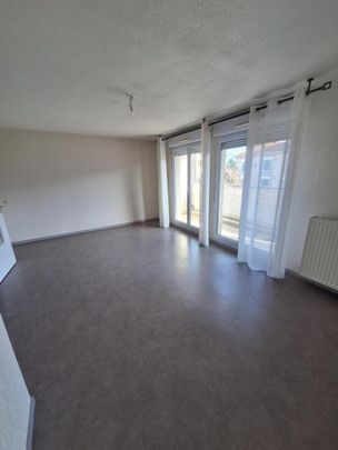 T3 78 AVENUE JEANNE D'ARC - Photo 1