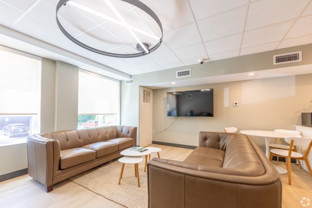 695 and 699 Niagara - Photo 1