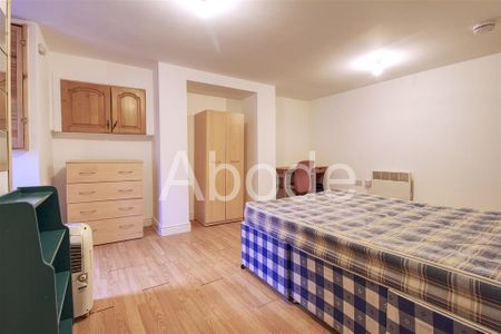 3 bedroom house to rent - Photo 2