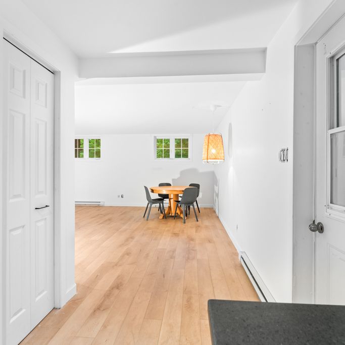 3½ Tout RÉNOVÉ à Louer – Sainte-Sophie - Photo 1