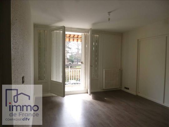 Appartement 3 pièces - 69230 Saint-Genis-Laval - Photo 1