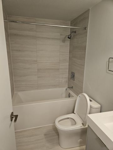 For Lease - 2920 Highway 7 Road Unit# 2508, Vaughan, Ontario - Photo 4