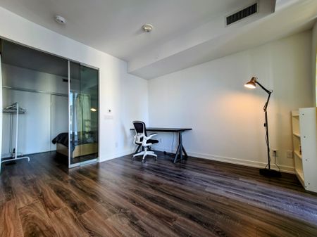 For Lease - 20 Edward Street Unit# 1821, Toronto, Ontario - Photo 2