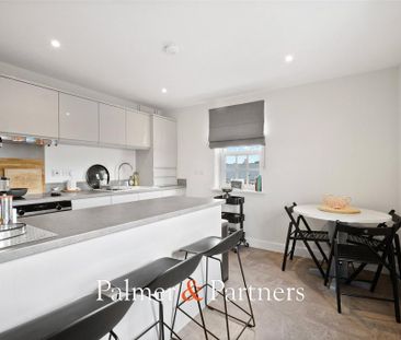 2 bedroom apartment to rent - Photo 3