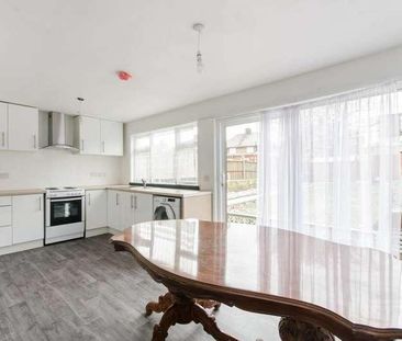 Derek Avenue, Wembley, HA9 - Photo 4