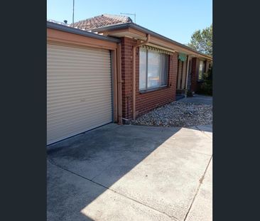 Bright 1-Bedroom Unit in the Heart of Mentone! - Photo 6