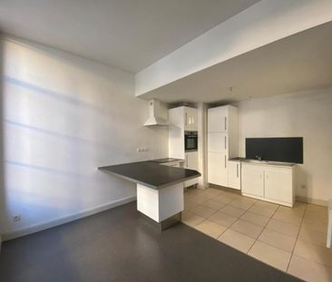 Location Maison 5 pièces 97m² TOURS 37000 - Photo 2