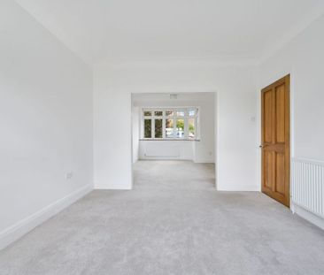 4 bedroom semi detached house to rent, - Photo 3