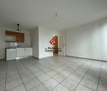 Location Appartement 2 pièces 45m² GRENOBLE 38000 - Photo 2