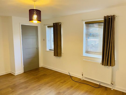 Piper Hill Avenue, Manchester, M22 4DZ - Photo 1