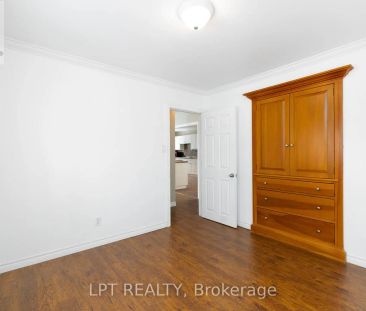 303 EAST STREET - Photo 5