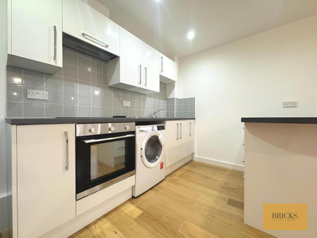 1 bedroom flat to rent - Photo 5