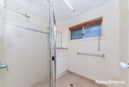 TIDY THREE BEDROOM BRICK HOME IN DOUGLAS - Photo 3
