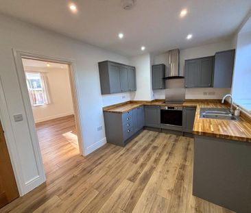 3 bedroom terraced house to rent - Photo 5