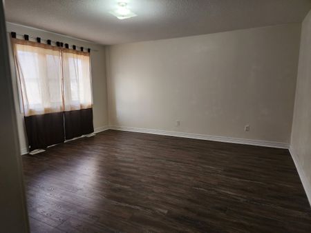 For Lease - 65 Pefferlaw Circle Unit# Upper, Brampton, Ontario - Photo 5