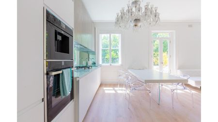 Ennismore Gardens - Photo 2