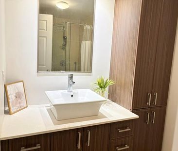 1235 Rue Bishop - Photo 1