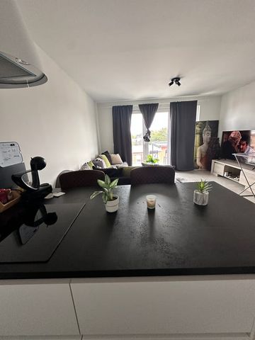 Appartement te huur - Foto 3
