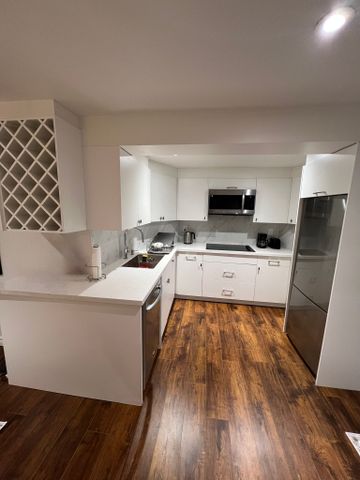 For Lease - 34 Timberline Trail Unit# Lower, Aurora, Ontario - Photo 2