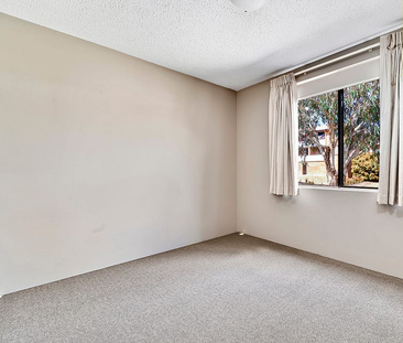 Affordable Living in Vibrant Hawker - Photo 5