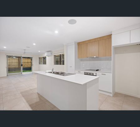 17 Musgrave street, South Ripley, Qld 4306 - Photo 5
