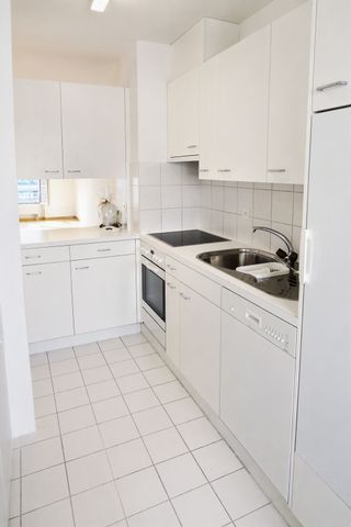 3.5 Maisonette-Wohnung im Löwen Center Luzern - befristet mieten bis Ende April 2028 - Photo 4