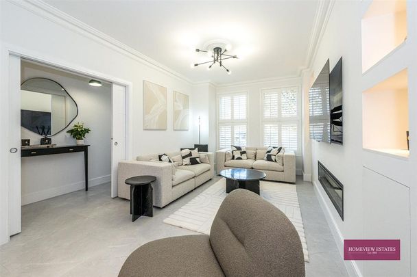 4 bedroom terraced house to rent - Photo 1