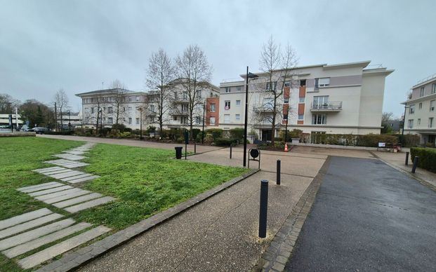 Appartement à louer 2 pièces • Brunoy - Photo 1