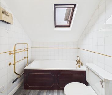 1 bedroom Duplex to rent - Photo 4