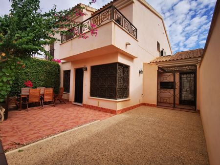 Alquiler de chalet pareado en San Cayetano - Photo 2