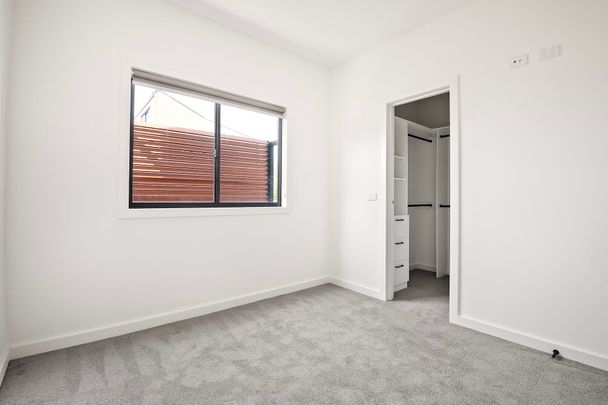 3/1 Hawker Avenue, - Photo 1