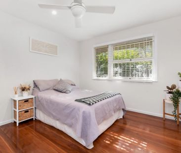 Charming & Updated Family Home in Quiet Holland Park Setting - Photo 5