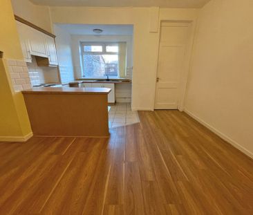 Middleton Road, Chadderton - Photo 5