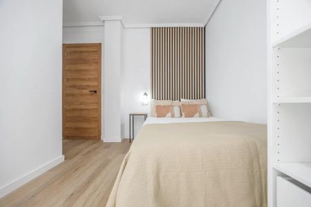 Carrer del Duc de Mandas, Valencia, Valencian Community 46019 - Photo 3