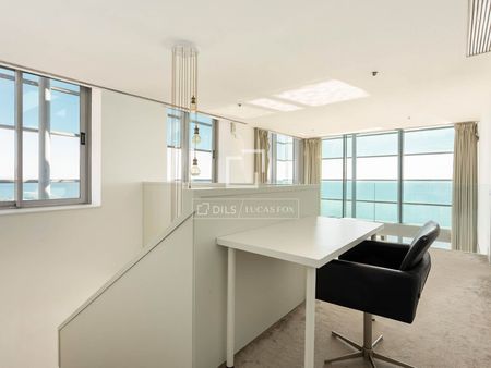 Excellent 3 Bedroom penthouse for rent in Diagonal Mar, Barcelona - Photo 4